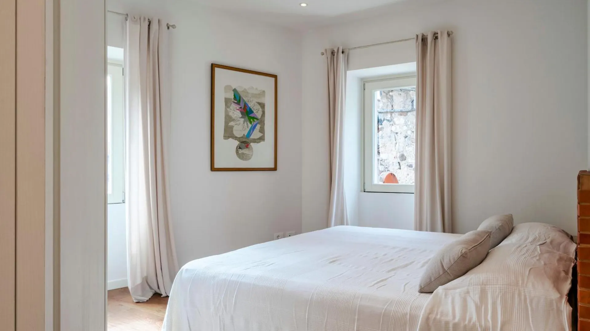 Stylish Holiday Home - P R A T E L L O Padenghe sul Garda