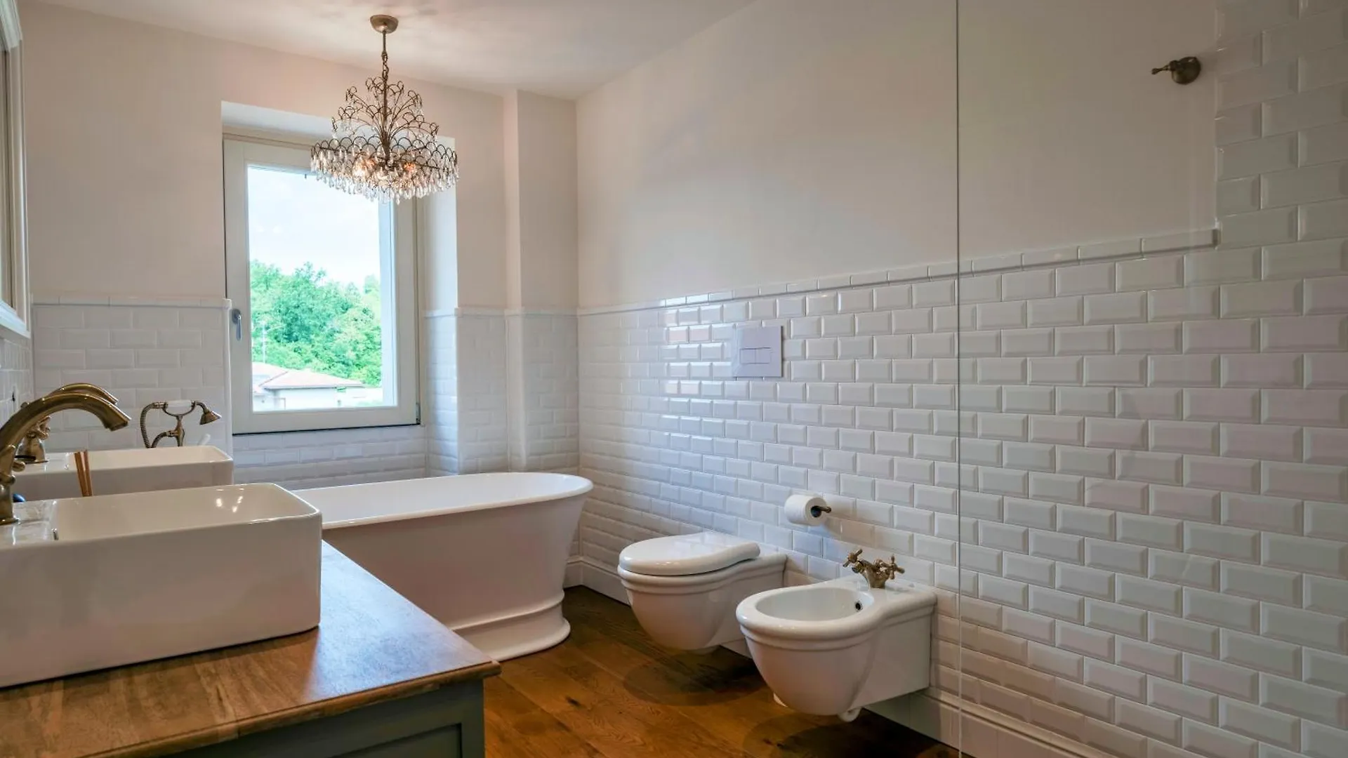 Stylish Holiday Home - P R A T E L L O Padenghe sul Garda