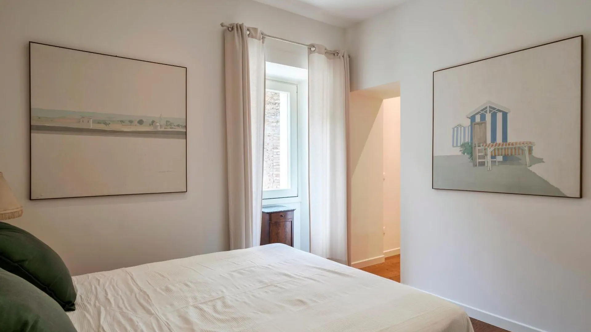 Stylish Holiday Home - P R A T E L L O Padenghe sul Garda 0*,  Italy